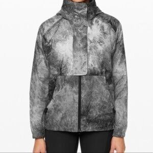 Lululemon Lab Terrain Shell Women's‎ Lightweight Windbreaker Jacket Sz 8 NWOT